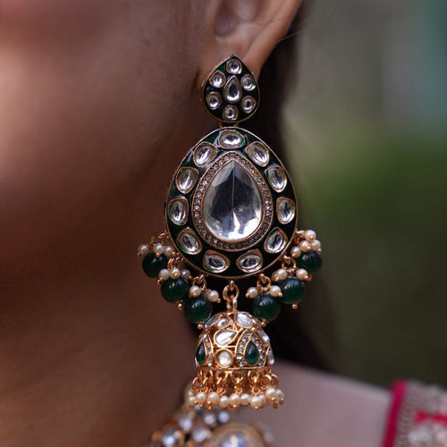 Designed for brides who love tradition with a touch of luxury.