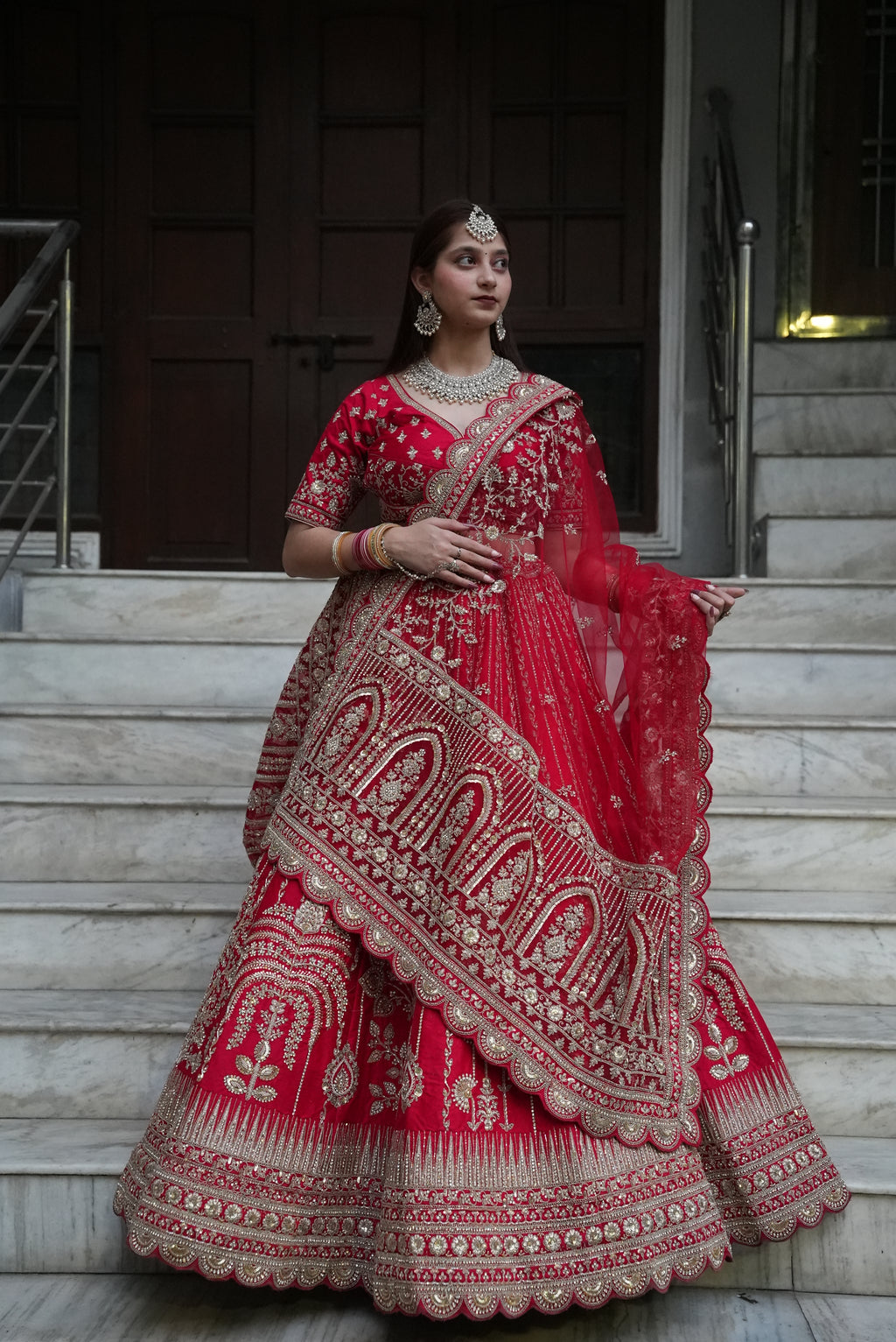 A bride’s dream in red Where tradition meets timeless royalty